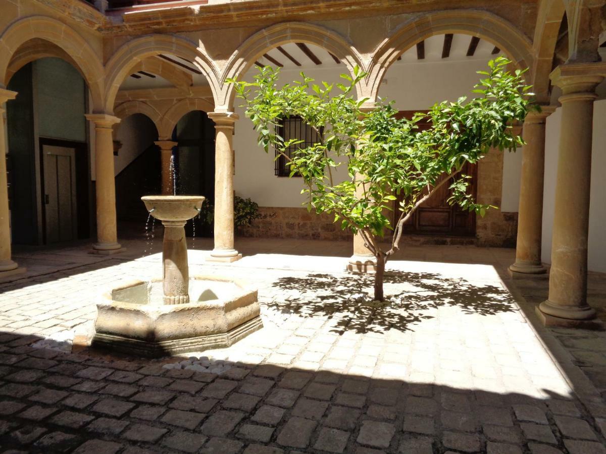 Appartement Luz Del Renacimiento Ubeda Extérieur photo
